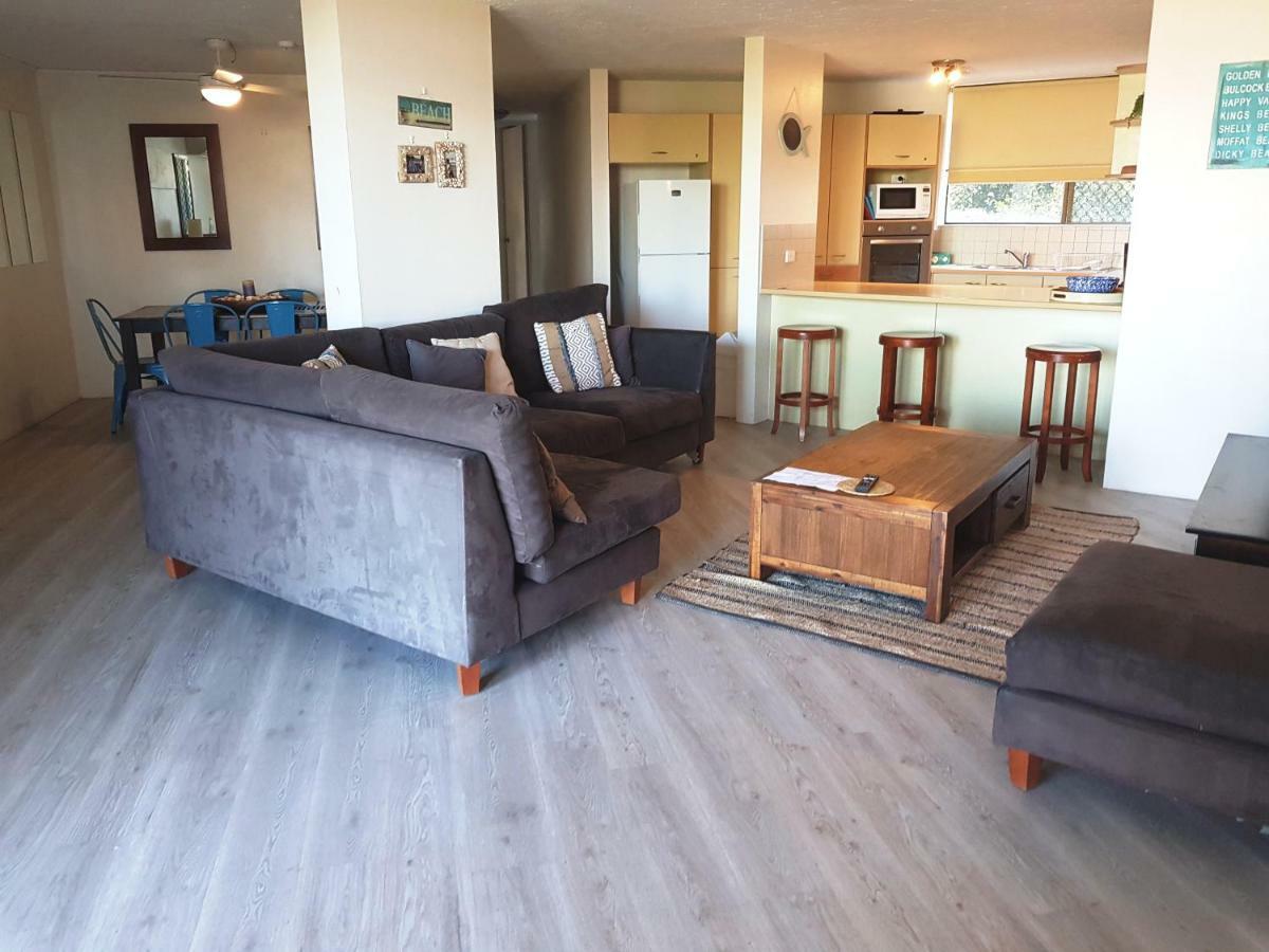 Casablanca Beachfront Apartments Bribie Island North Bagian luar foto